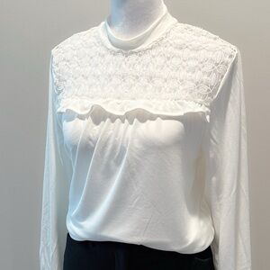 Massini White Lace Yoke Long Sleeve Blouse – Size S